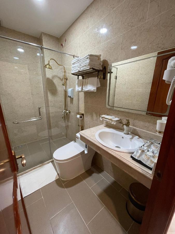 Royal Hotel Bac Lieu Eksteriør billede